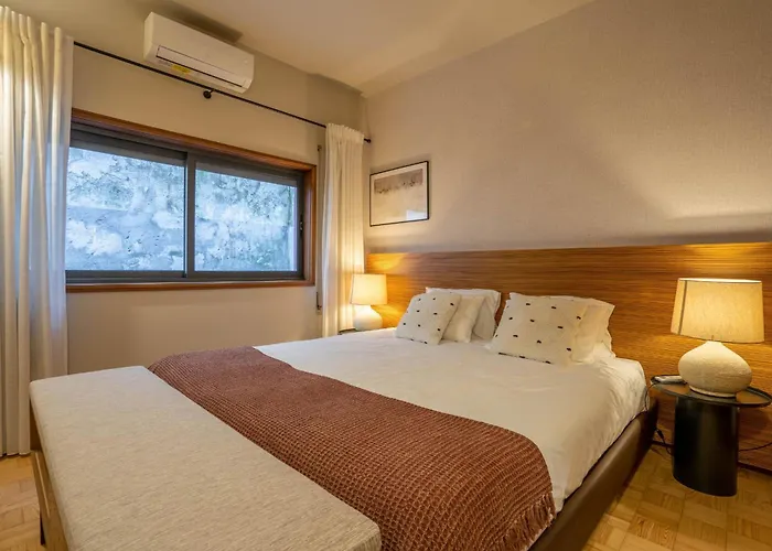 Firmeza388 Charming Flats - Comfort & Privacy With 2 Bedrooms Апартаменты Порту