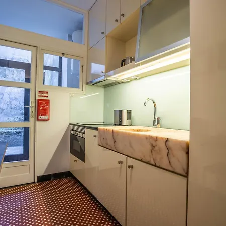 Apartment Firmeza388 Charming Flats - Comfort & Privacy With 2 Bedrooms Porto