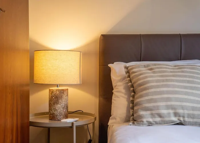 Firmeza388 Charming Flats - Comfort & Privacy With 2 Bedrooms Apartment