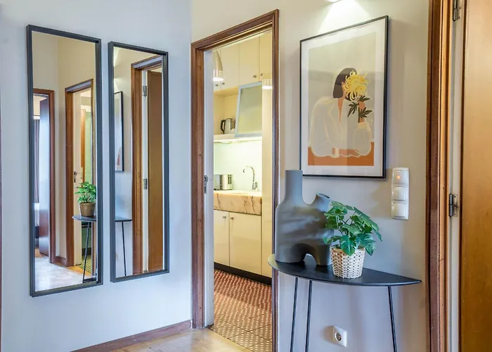 Firmeza388 Charming Flats - Comfort & Privacy With 2 Bedrooms * Πόρτο