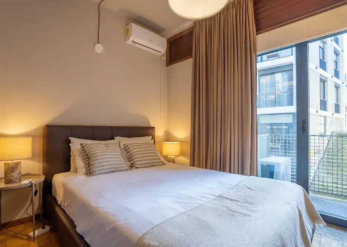 Firmeza388 Charming Flats - Comfort & Privacy With 2 Bedrooms Porto