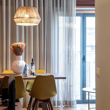 Firmeza388 Charming Flats - Comfort & Privacy With 2 Bedrooms *