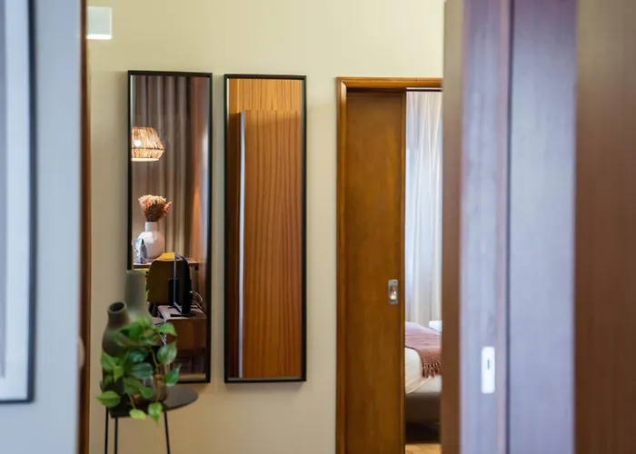 Firmeza388 Charming Flats - Comfort & Privacy With 2 Bedrooms Oporto